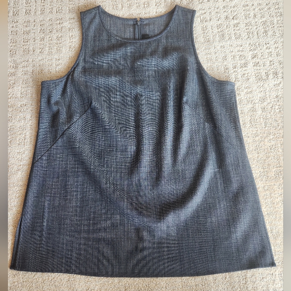 ST John Silk Bkend Top